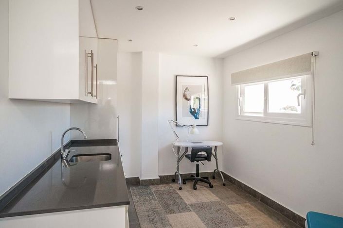 Image No.38-6 Bed Villa for sale