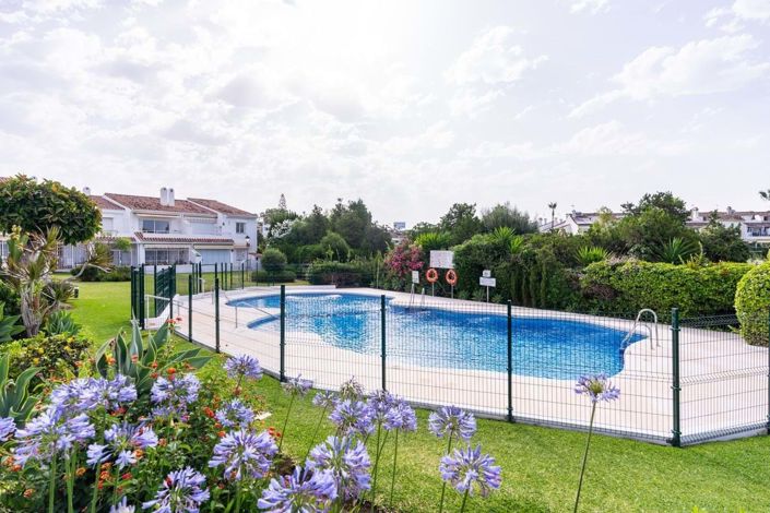 Image No.15-3 Bed Apartment for sale