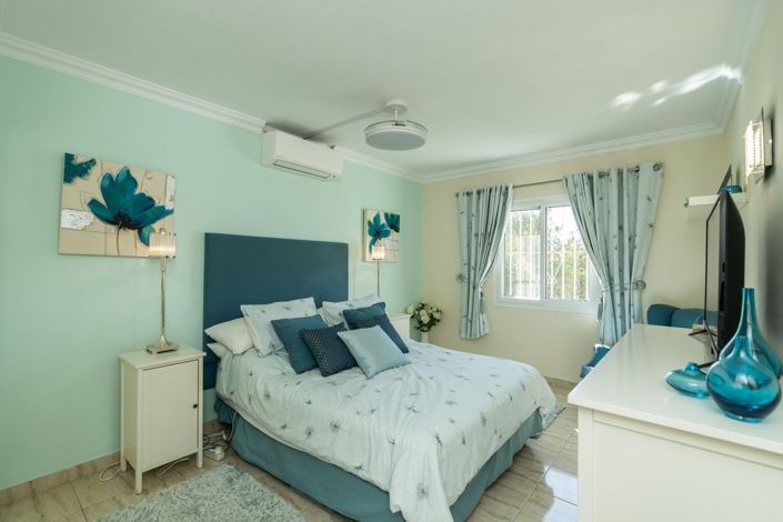 Image No.22-3 Bed Apartment for sale