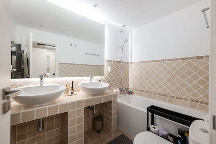 Image No.13-2 Bed Apartment for sale