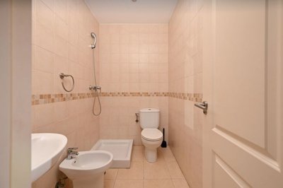 1447-649405-78d1f4f8b6655591b02d22fabb36a692d