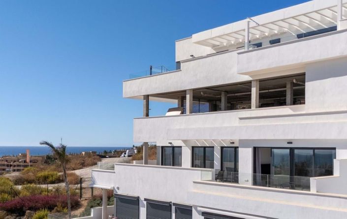 Image No.21-4 Bed Apartment for sale