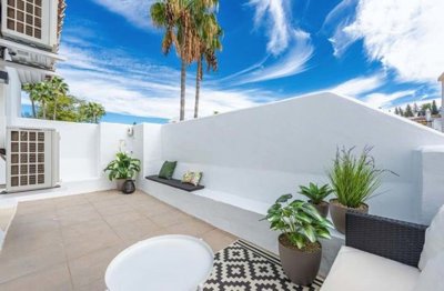 1447-649606-78d1f4f8b6655591b02d22fabb36a692d