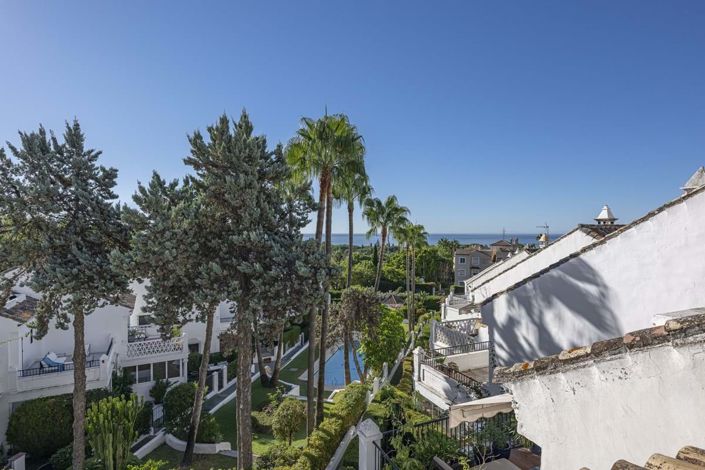 Image No.16-3 Bed Townhouse for sale