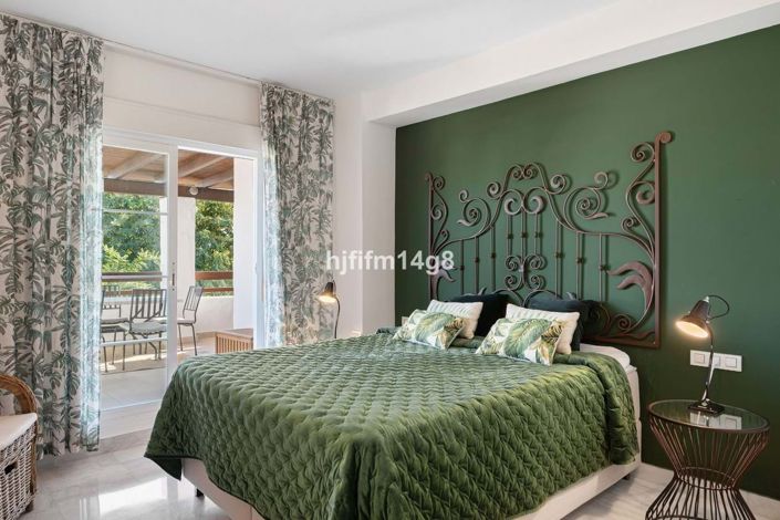 Image No.13-2 Bed Apartment for sale