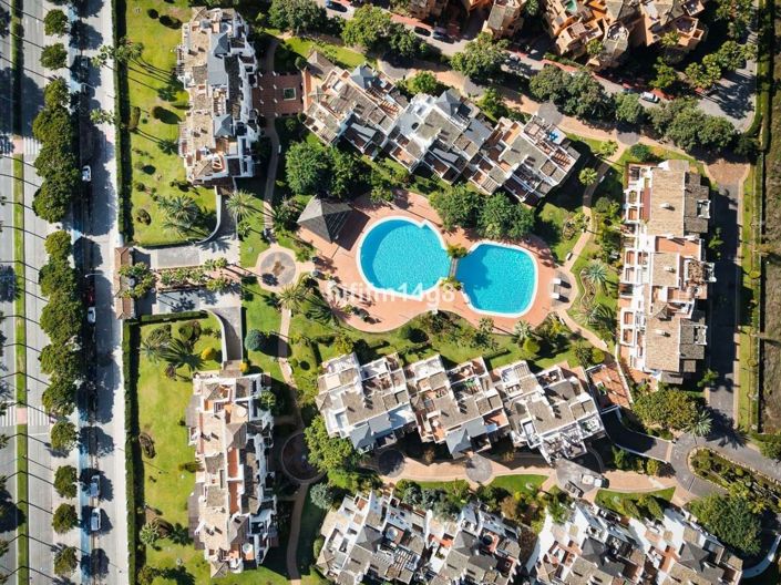 Image No.28-2 Bed Apartment for sale