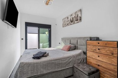 1447-651531-78d1f4f8b6655591b02d22fabb36a692d