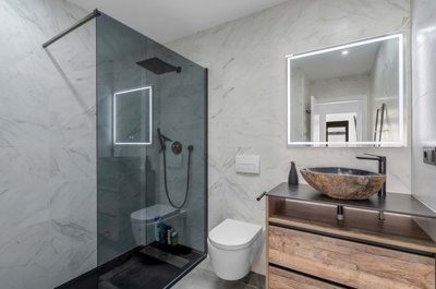 1447-651531-78d1f4f8b6655591b02d22fabb36a692d