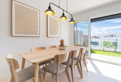 1447-648979-78d1f4f8b6655591b02d22fabb36a692d