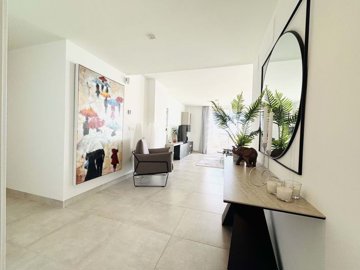 1447-648983-78d1f4f8b6655591b02d22fabb36a692d