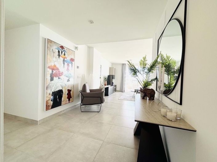 Image No.11-3 Bed Apartment for sale