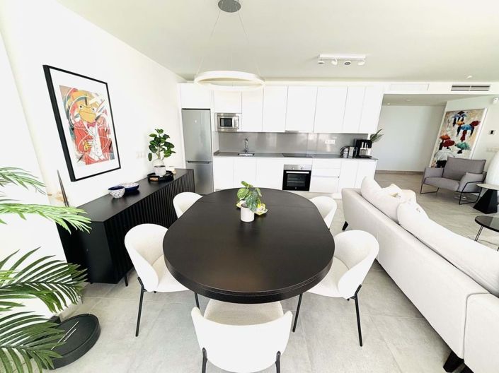 Image No.17-3 Bed Apartment for sale