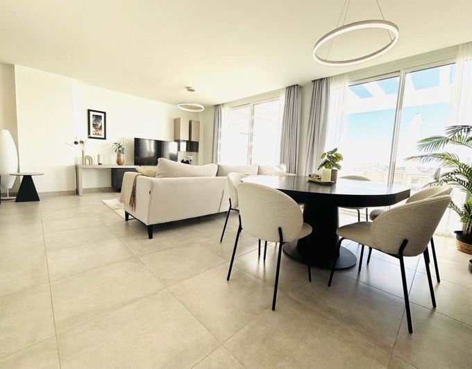 Image No.18-3 Bed Apartment for sale