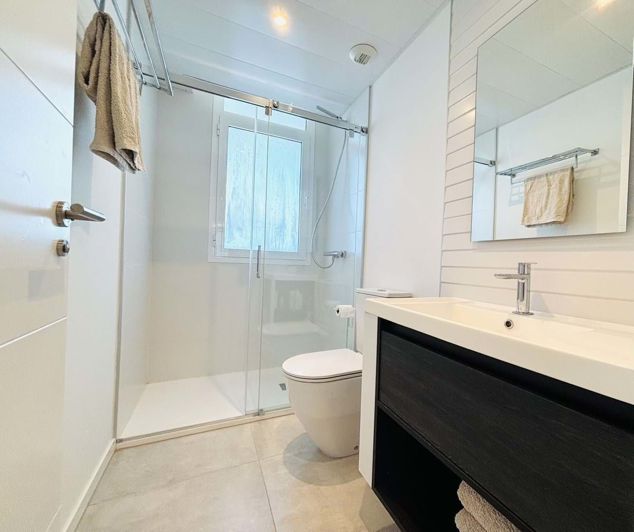 Image No.28-3 Bed Apartment for sale