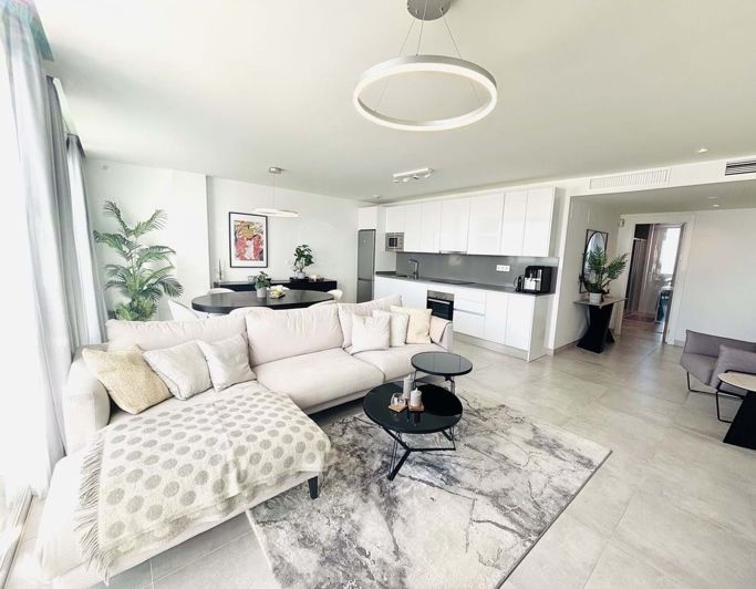 Image No.33-3 Bed Apartment for sale