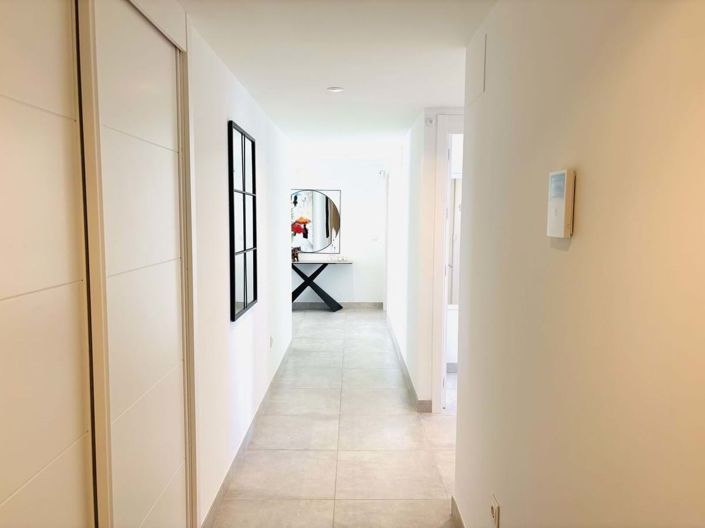 Image No.9-3 Bed Apartment for sale