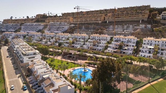 Image No.36-3 Bed Penthouse for sale