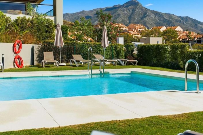 Image No.22-2 Bed Apartment for sale