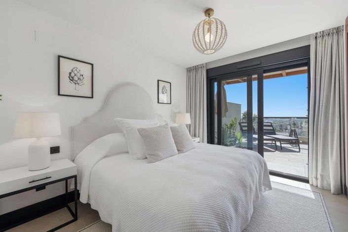 Image No.9-2 Bed Apartment for sale