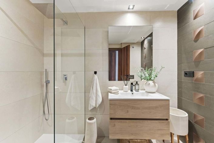 Image No.9-2 Bed Apartment for sale