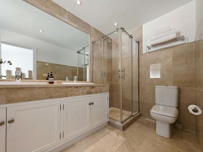 Image No.19-3 Bed Apartment for sale