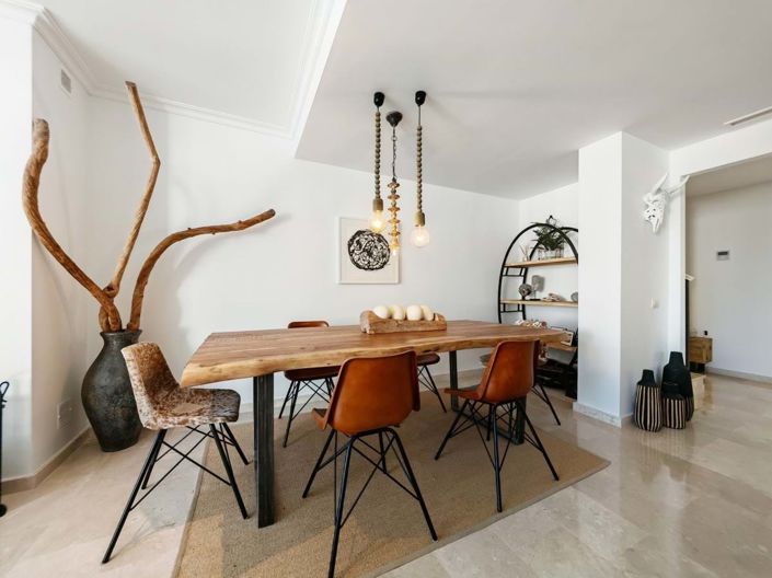 Image No.8-3 Bed Apartment for sale