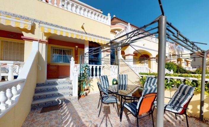 Image No.2-3 Bed Townhouse for sale