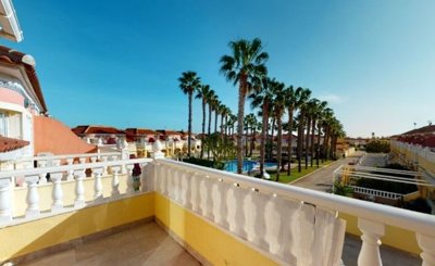 1447-358354-78d1f4f8b6655591b02d22fabb36a692d