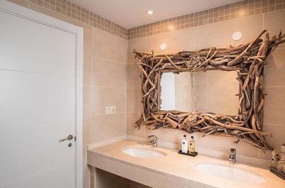 1447-225529-78d1f4f8b6655591b02d22fabb36a692d