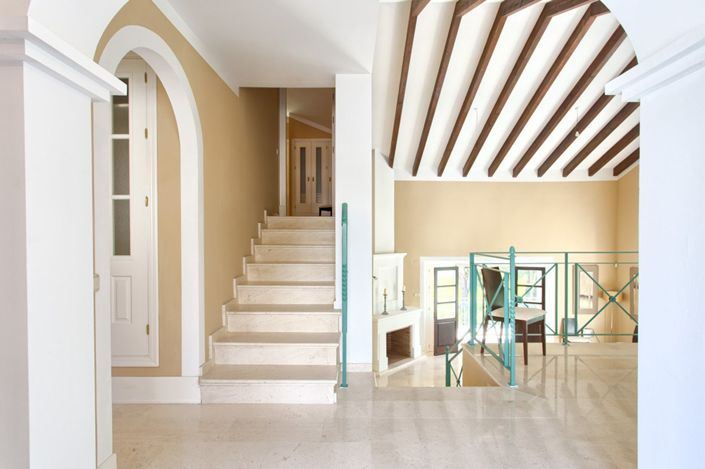 Image No.3-3 Bed Villa for sale