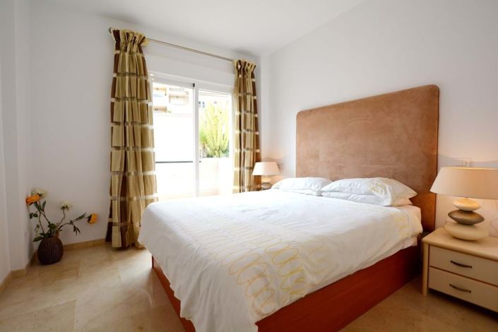 Image No.10-5 Bed Villa for sale