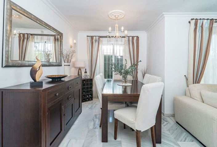 Image No.8-Jumelé de 3 chambres à vendre à Mijas Costa