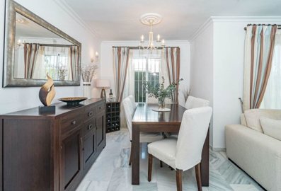 1447-651537-78d1f4f8b6655591b02d22fabb36a692d