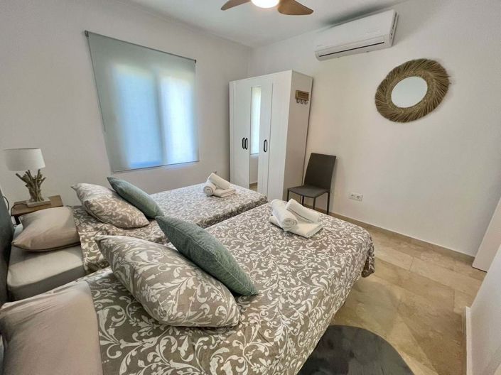 Image No.16-2 Bed Apartment for sale