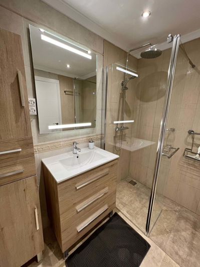 Image No.25-2 Bed Apartment for sale