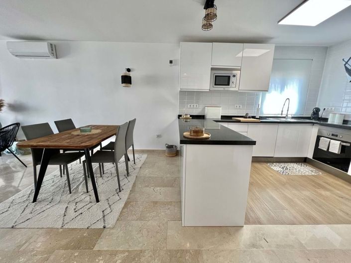 Image No.4-2 Bed Apartment for sale