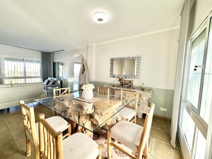 Image No.19-4 Bed Villa for sale