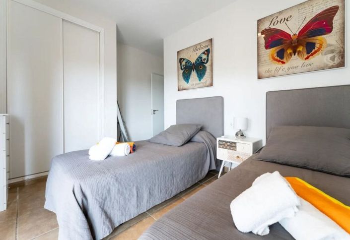 Image No.55-4 Bed Villa for sale