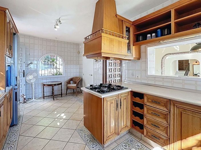 Image No.13-4 Bed Villa for sale