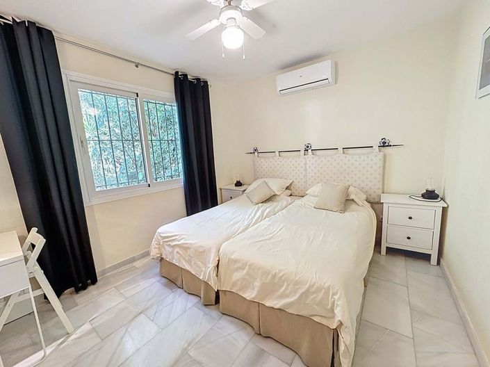 Image No.23-4 Bed Villa for sale