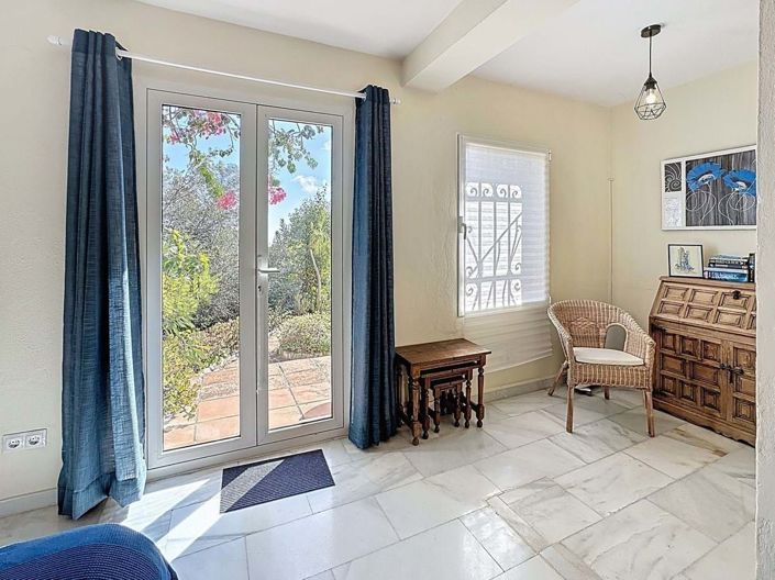 Image No.27-4 Bed Villa for sale