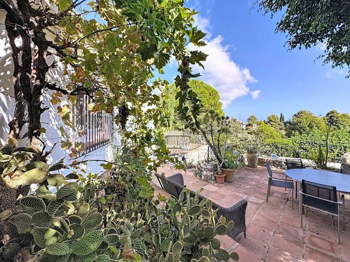 Image No.40-4 Bed Villa for sale