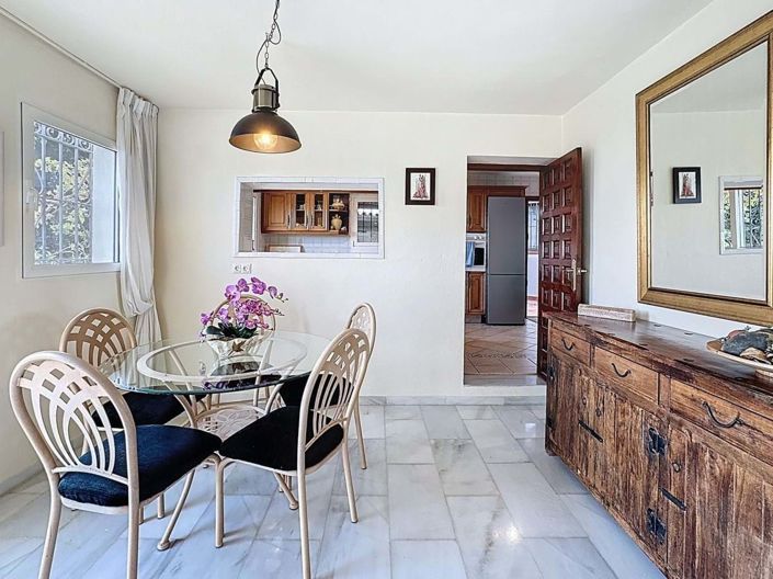 Image No.8-4 Bed Villa for sale