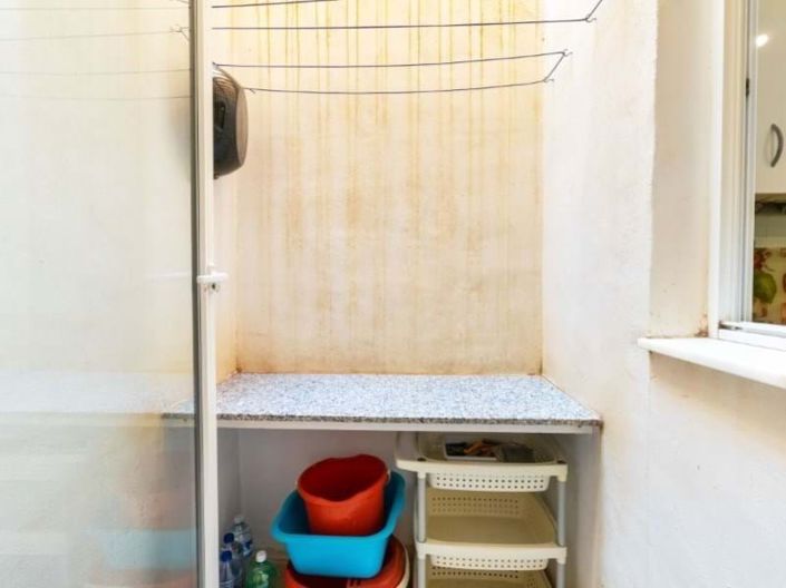 Image No.17-2 Bed Bungalow for sale