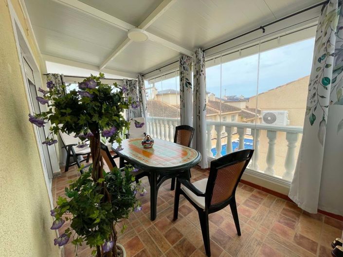 Image No.2-5 Bed Semi-Detached for sale