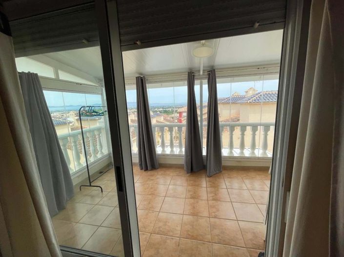 Image No.8-5 Bed Semi-Detached for sale