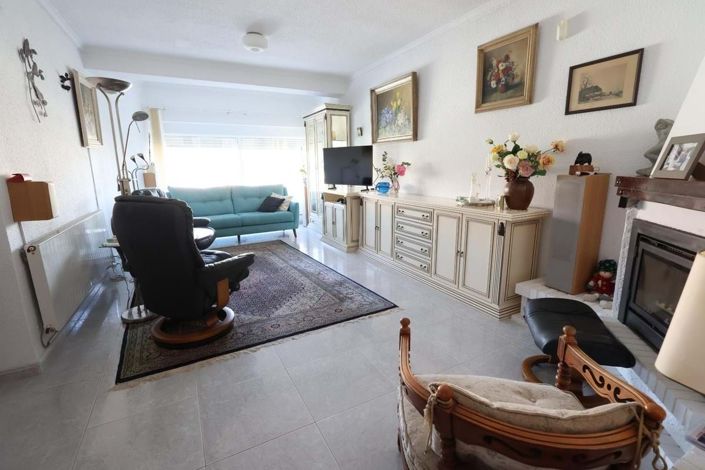 Image No.6-4 Bed Townhouse for sale