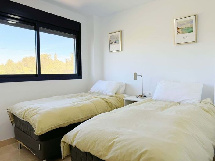 Image No.22-2 Bed Apartment for sale