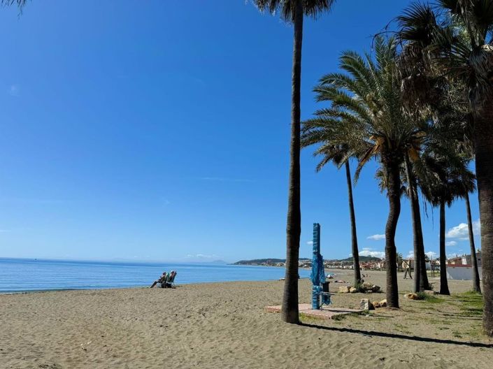 Image No.40-2 Bed Apartment for sale