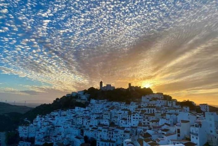 Image No.20-2 Bed Apartment for sale